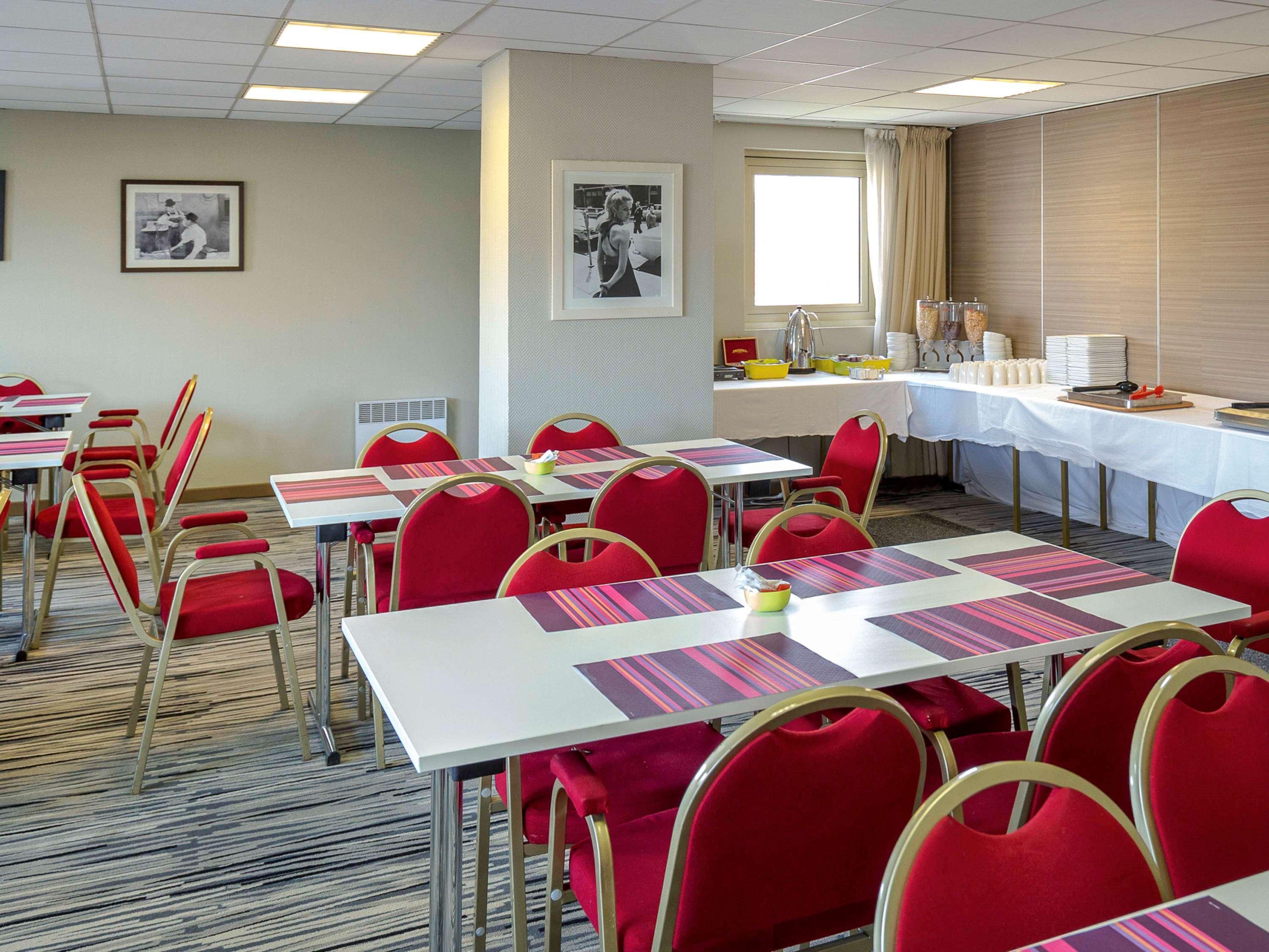 Ibis Styles Cannes Le Cannet Exterior foto
