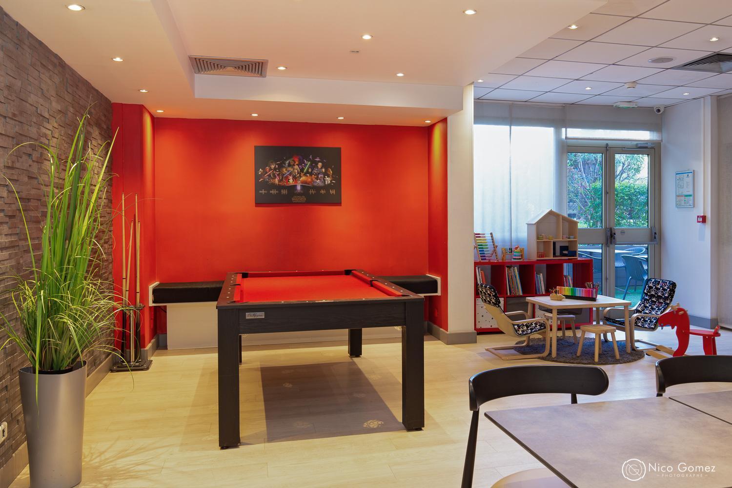 Ibis Styles Cannes Le Cannet Exterior foto