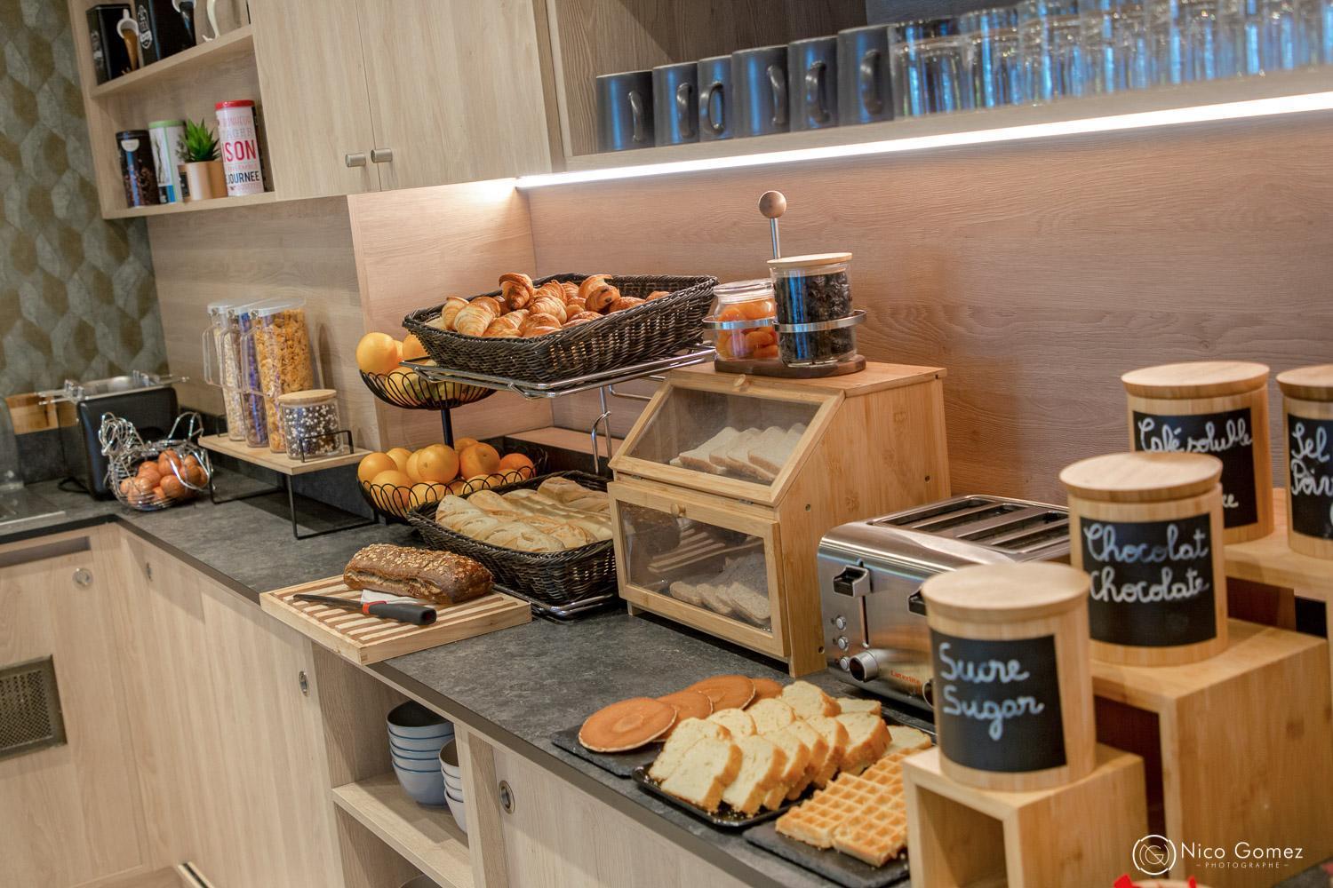 Ibis Styles Cannes Le Cannet Exterior foto