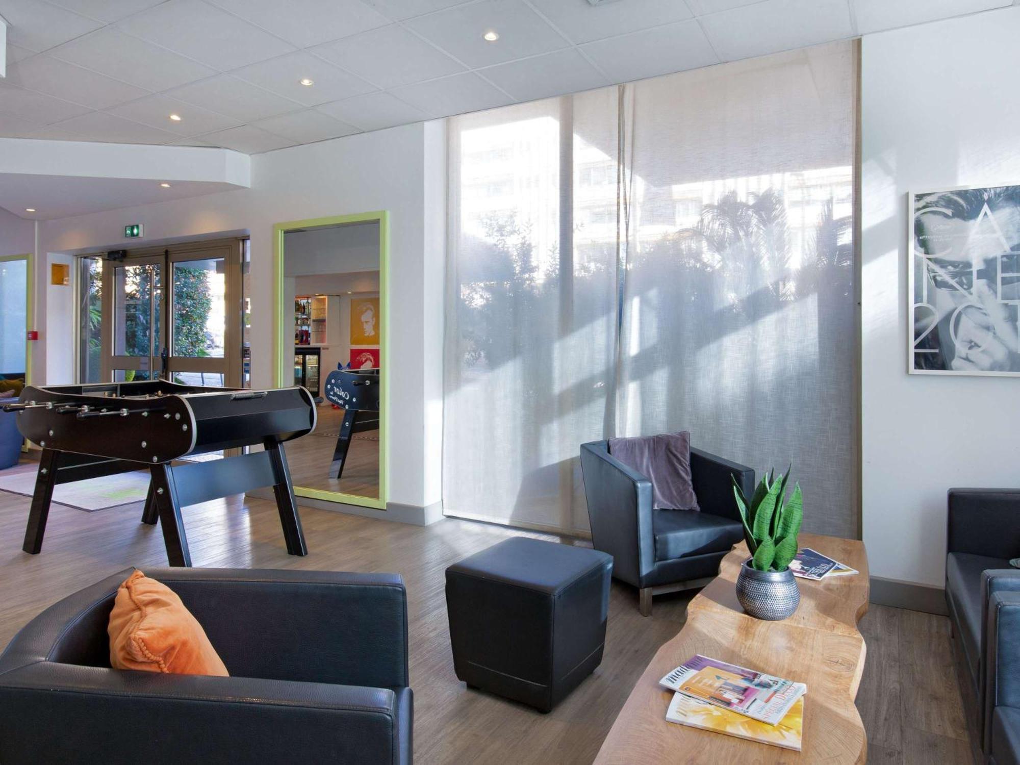 Ibis Styles Cannes Le Cannet Exterior foto